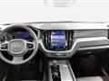 VOLVO XC60 B4 (d) AWD automatico Plus Dark