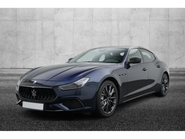 MASERATI GHIBLI V6 430 CV Q4 Gransport