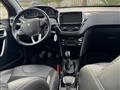 PEUGEOT 2008 (2013) BlueHDi 100 Allure