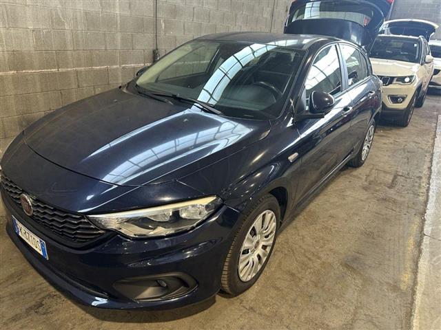 FIAT Tipo 1.3 Mjt S&S 5p. Easy