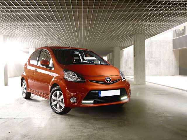 TOYOTA AYGO I 2012 5p 1.0 Active connect