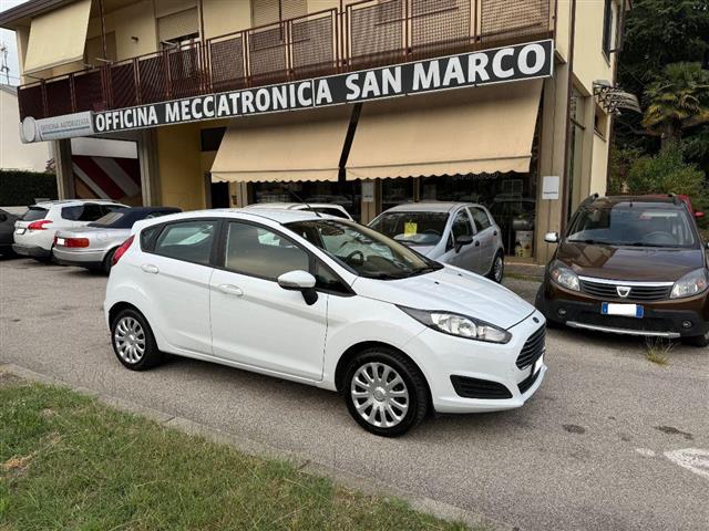 FORD Fiesta 1.0 80 CV 5p. Titanium