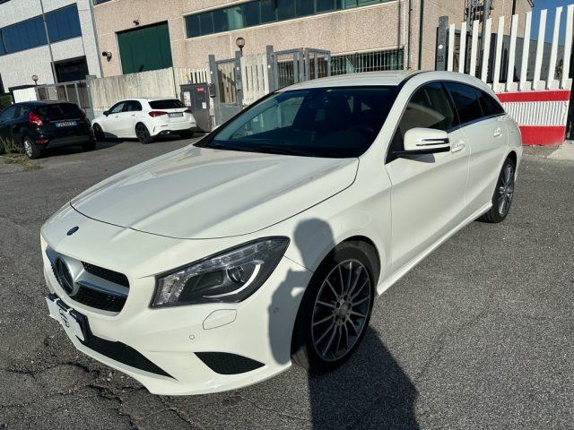 MERCEDES CLASSE CLA CDI S.W. Automatic Premium exterior