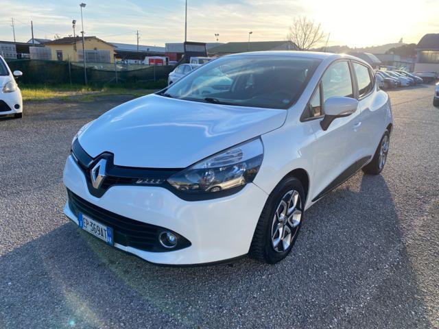 RENAULT CLIO 1.2 75CV 5 porte Live NEOPATENATI