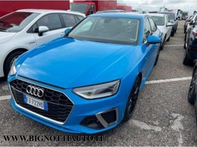 AUDI A4 35 TDI/163 CV S tronic-  S line edition-BLUE ARA-