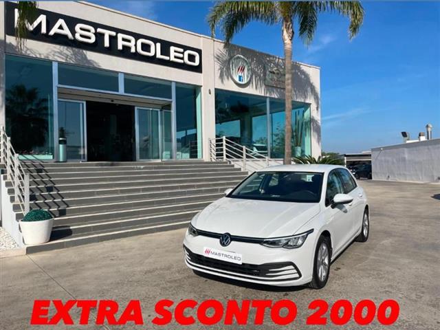 VOLKSWAGEN Golf 1.0 eTSI EVO DSG Life