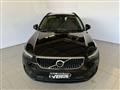 VOLVO XC40 T2 Geartronic Momentum