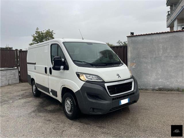 PEUGEOT Boxer 330 2.2 HDi/130CV FAP PC-TN Combi Comfort