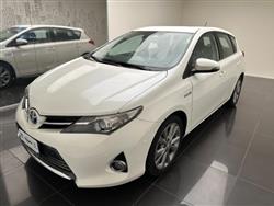 TOYOTA AURIS 1.8 Hybrid Lounge