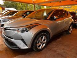 TOYOTA C-HR 1.8 Hybrid E-CVT Business