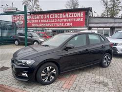 VOLKSWAGEN POLO 5p 1.0 tgi Trendline 90cv adatta x NEOPATENTATI