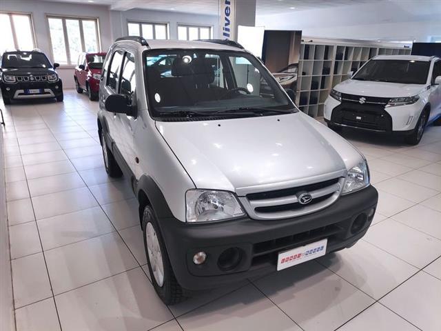 DAIHATSU TERIOS 1.3i 16V cat 4WD SX