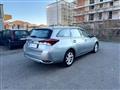 TOYOTA Auris 1.8h Business cvt my17