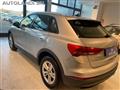 AUDI Q3 35 TDI S tronic Business Advanced