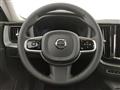 VOLVO XC60 B4 (d) automatico Plus Dark - Autocarro