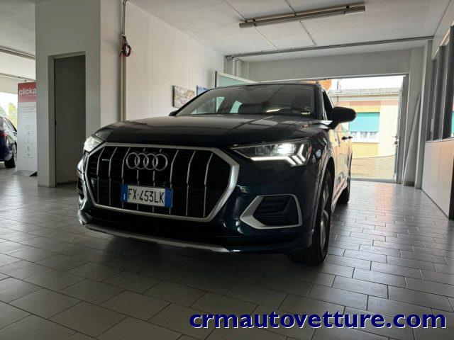 AUDI Q3 40 TFSI quattro S tronic Bus. Advanced