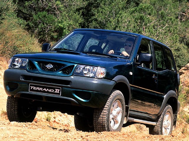 NISSAN TERRANO II 2.7 Tdi 3 porte Elegance