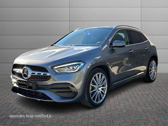 MERCEDES CLASSE GLA d Automatic Premium