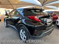 TOYOTA C-HR 1.8 Hybrid E-CVT Business