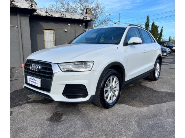 AUDI Q3 2.0 tdi Business 150cv