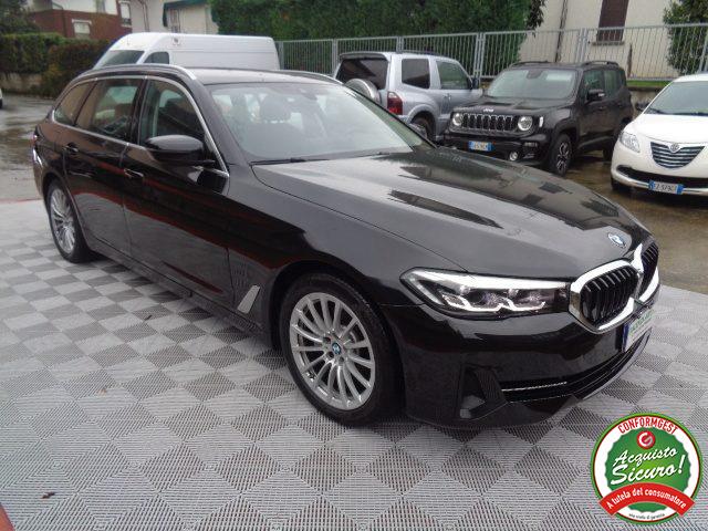 BMW SERIE 5 TOURING d 48V xDrive Touring.NAVI.LED.CERCHI 18