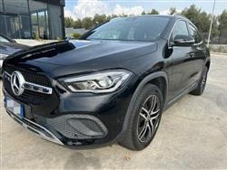 MERCEDES CLASSE GLA GLA 200 d Automatic Sport Plus