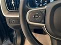 VOLVO XC60 B4 (d) AWD automatico Momentum Pro