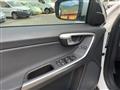 VOLVO XC60 2.4 D 163CV AWD Geartronic Momentum