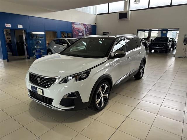 PEUGEOT 5008 BlueHDi 180 S&S EAT8 GT