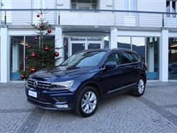 VOLKSWAGEN TIGUAN 2.0 TDI SCR DSG 4 Motion Business BlueMotionTech.