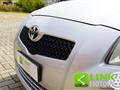 TOYOTA YARIS 1.3 VVTi 87CV - CAMBIO AUTOMATICO - PRENOTATA