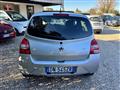 RENAULT Twingo 1.2 16V Quickshift PrivilÃ¨ge