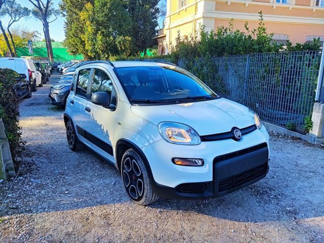 FIAT PANDA CROSS 1.0cc HYBRID GSE CITYLIFE 70cv BLUETOOTH