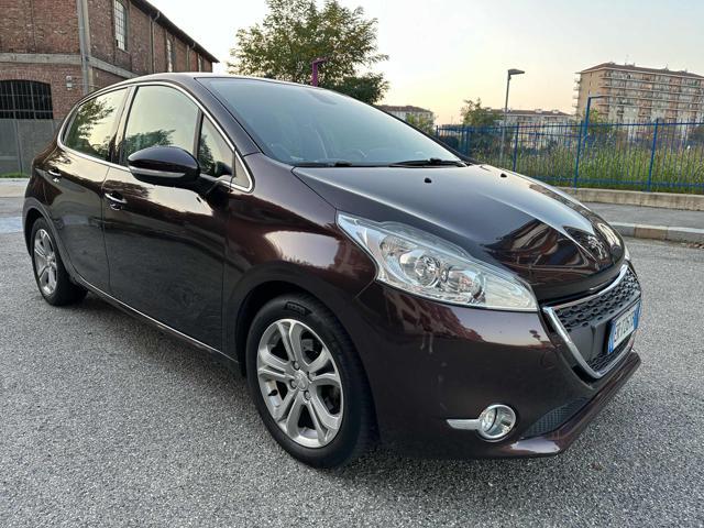 PEUGEOT 208 (2012) 1.2 VTi 82 CV 5 porte Allure