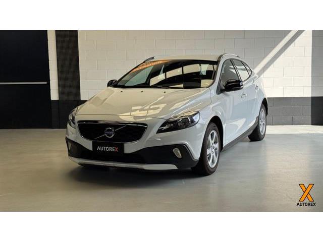 VOLVO V40 CROSS COUNTRY D2 Business