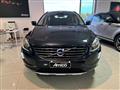 VOLVO XC60 D4 AWD Geartronic R-design Momentum