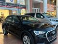 AUDI Q3 35 TDI S tronic Business