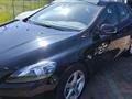 VOLVO V40 D2