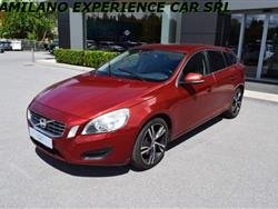 VOLVO V60 (2010) D5 AWD Geartronic Kinetic