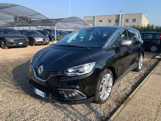 RENAULT GRAND SCENIC Blue dCi 120 CV Initiale Paris